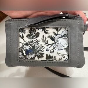 Vera Bradley Zip ID Case & Lanyard Gray Cotton